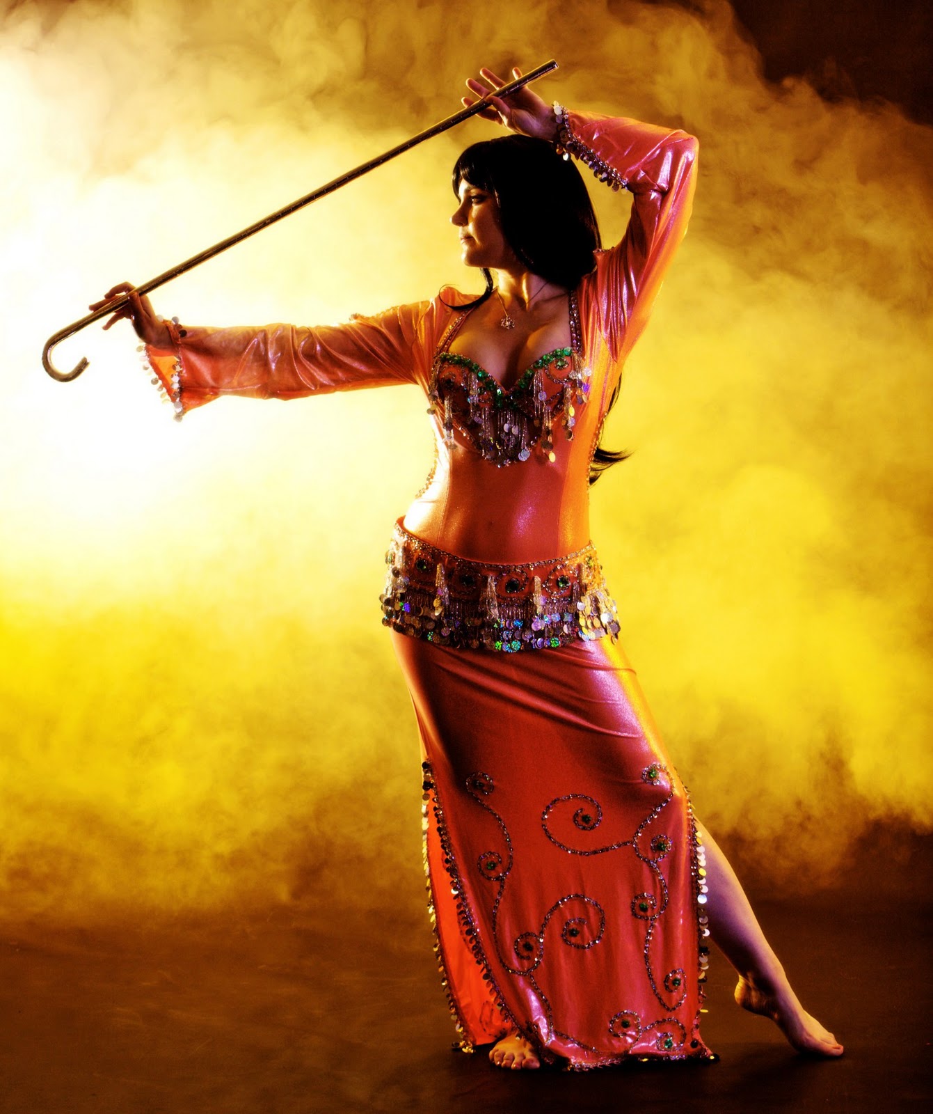 Арабские музыка живота. Восточный танец Саиди. Танцовщицы Саиди. Египетский фольклор Саиди. Белли дэнс танец живота.