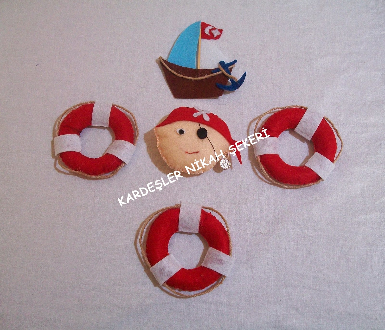 Kardeşler nikah Şekeri. Keçe bebek şekeri ,doğum günü (korsan