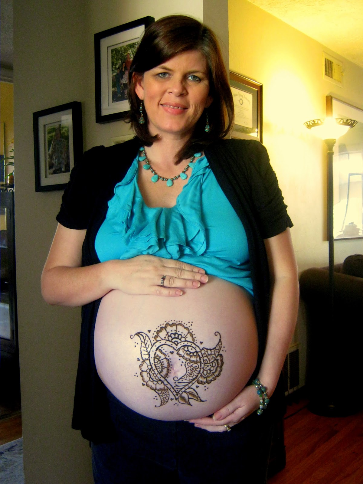 39 неделя беременности первые роды. Живот на 39-40 неделе беременности.