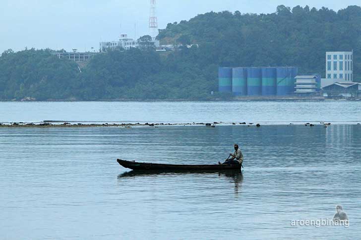 pantai nirwana padang