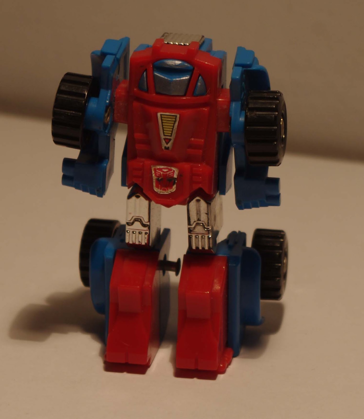THE TRANSFORMERS G1 GEARS 1984