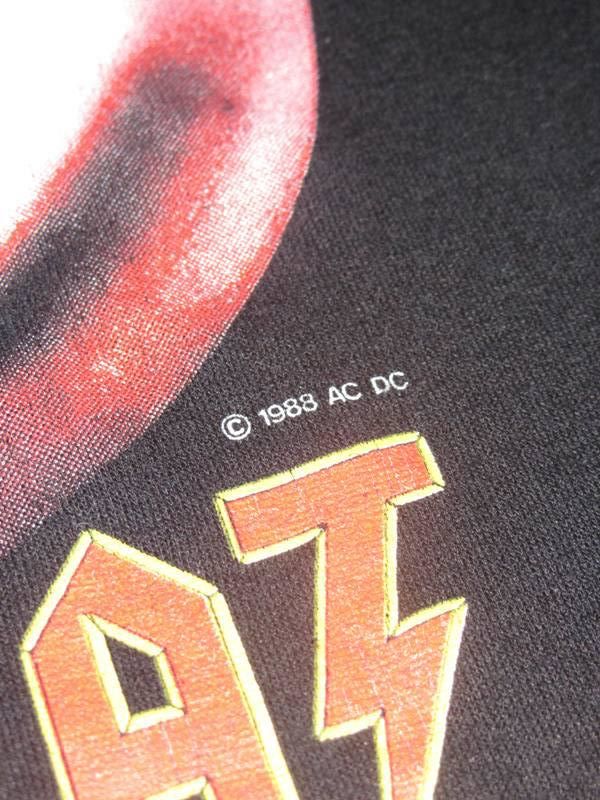 Stimulus Bundle: VINTAGE AC/DC WORLD TOUR 1988 50/50 (SOLD)