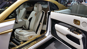 Mansory Rolls Royce cockpit in white-gold