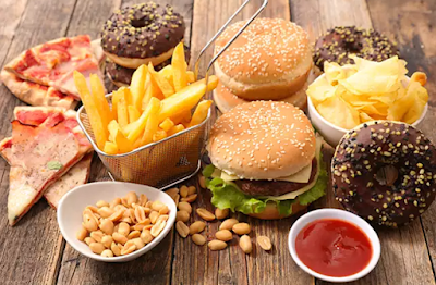 Jangan Kebanyakan Makan Junk Food Jangan Kebanyakan Makan Junk Food