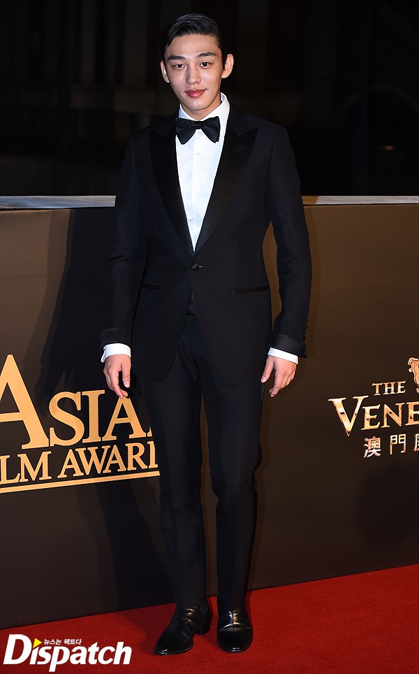 오늘자 유아인 (10th AFA 넥스트제너레이션상 수상) | 인스티즈