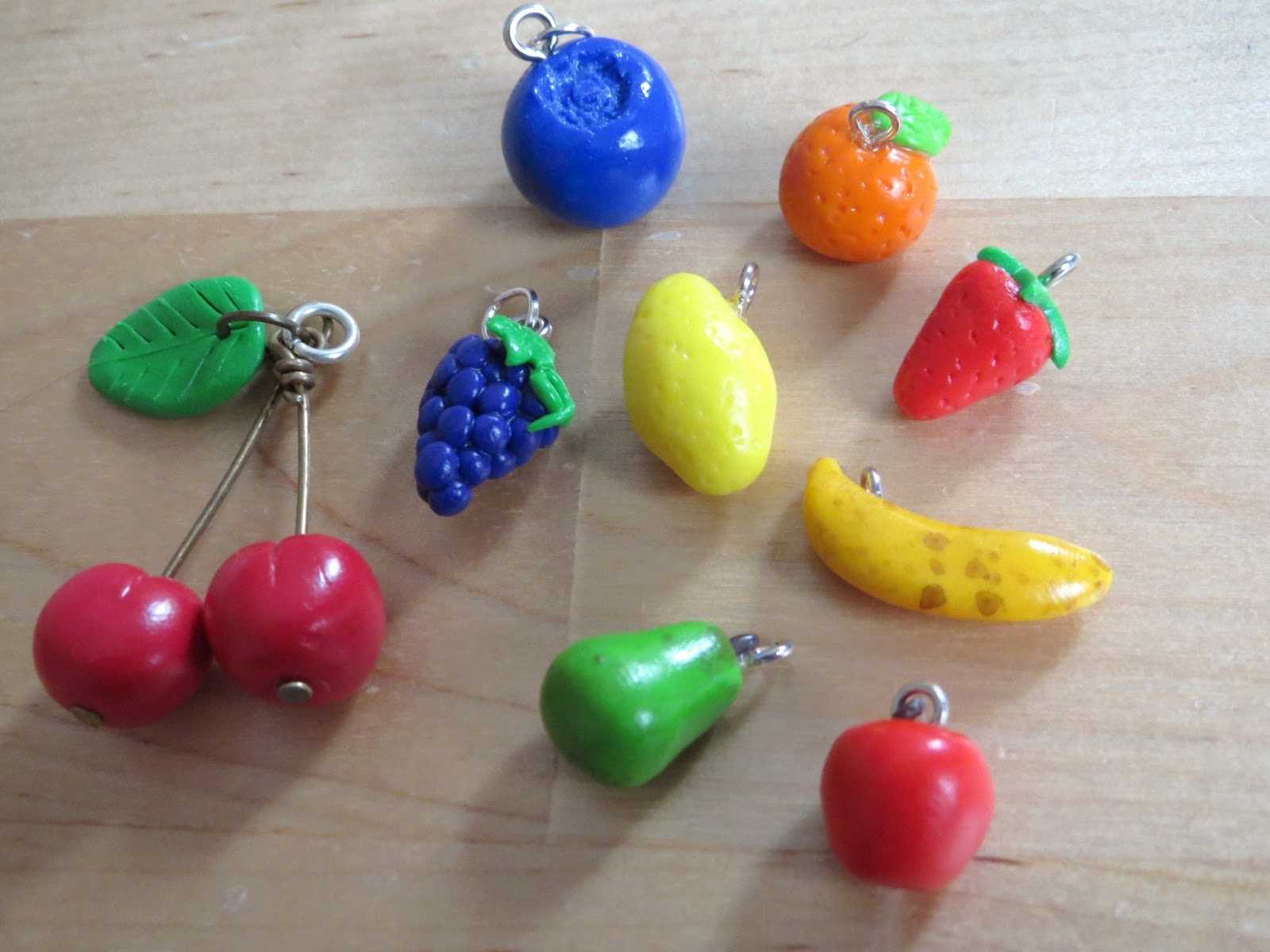 Cute Enough to Eat: Polymer Clay Tutorial- Orange fruit charm