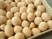 Resep Membuat Kue Kacang Telur Gurih Dan Renyah Resep Membuat Kue Kacang Telur Gurih Dan Renyah