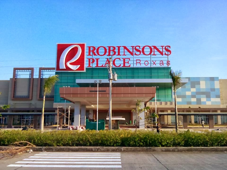 Robinson's Lawaan, Roxas City