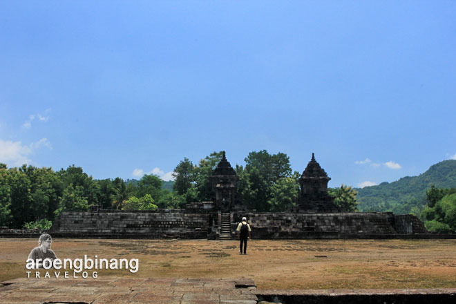 candi barong sleman yogyakarta