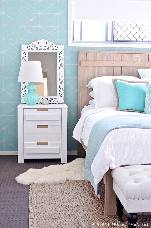 IHeart Organizing UHeart Organizing Nightstand Styling Tips
