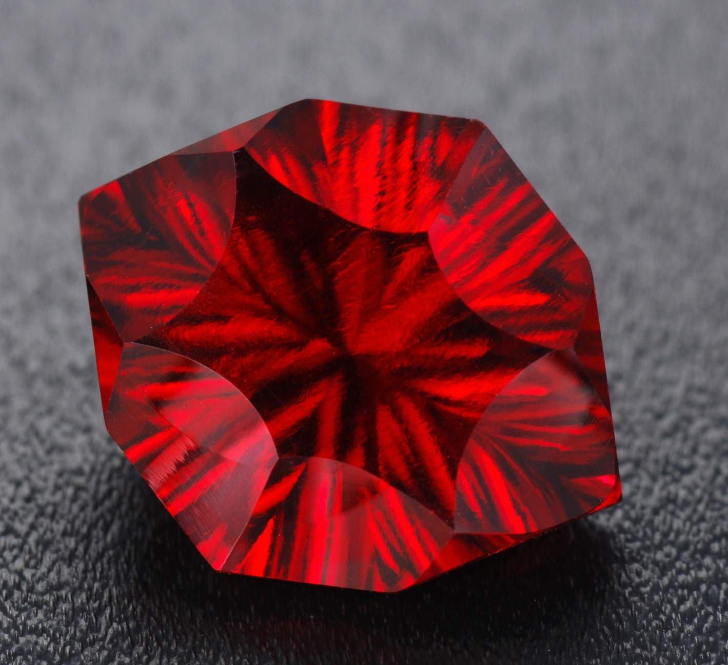 Why is Red Beryl So Rare? Geology In