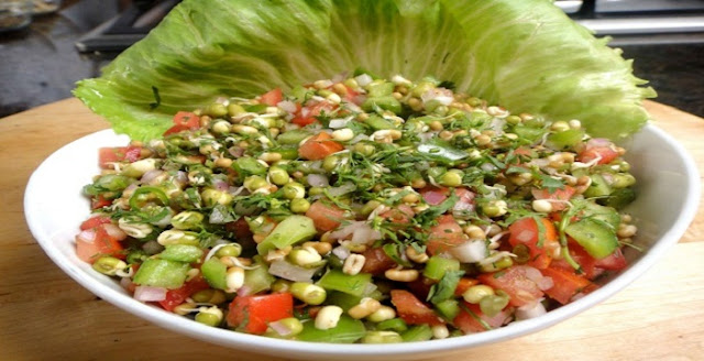 healthy food for pregnant lady in hindi,vegetable salad with sprouts and corn,split urad dal healthy food for pregnant lady in hindi,vegetable salad with sprouts and corn,split urad dal