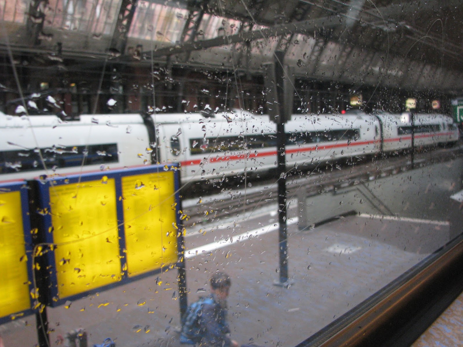 Trains and other things Amsterdam to Dusseldorf