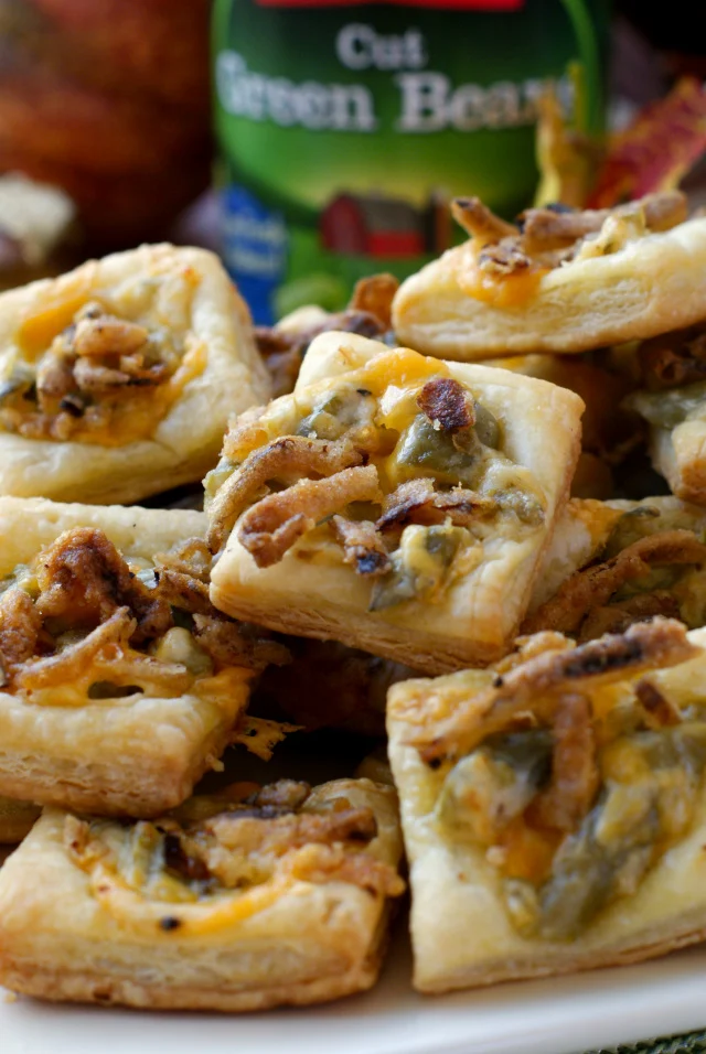Green Bean Casserole Tartlets | thetwobiteclub.com | #Cansgiving #Sweepstakes #Spon