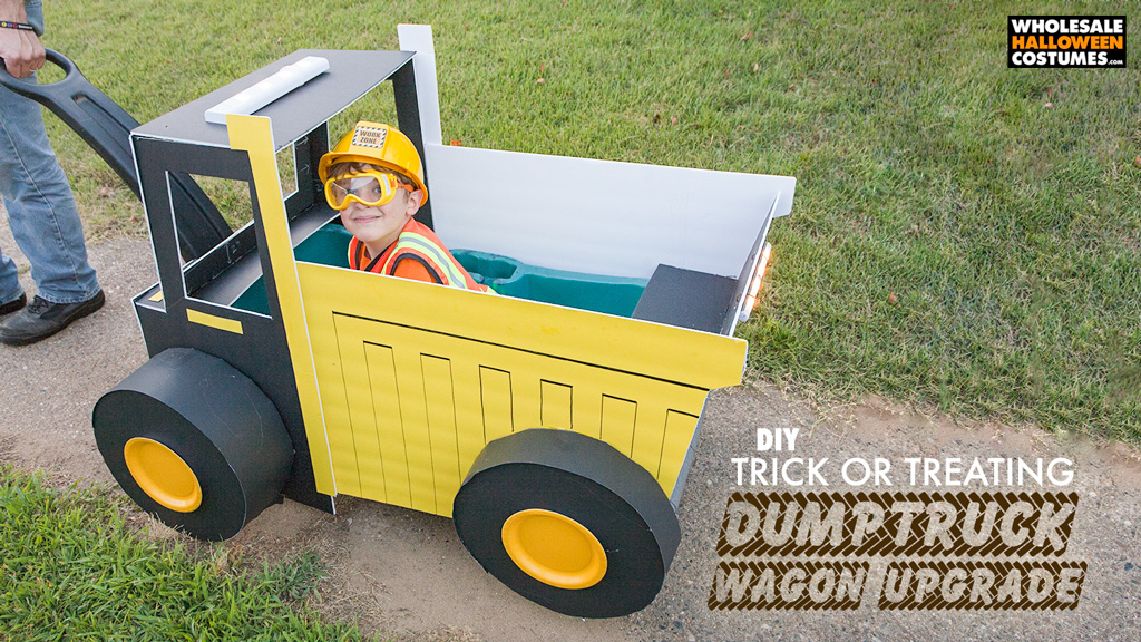 A GEEK DADDY HALLOWEEN WAGON DECORATING