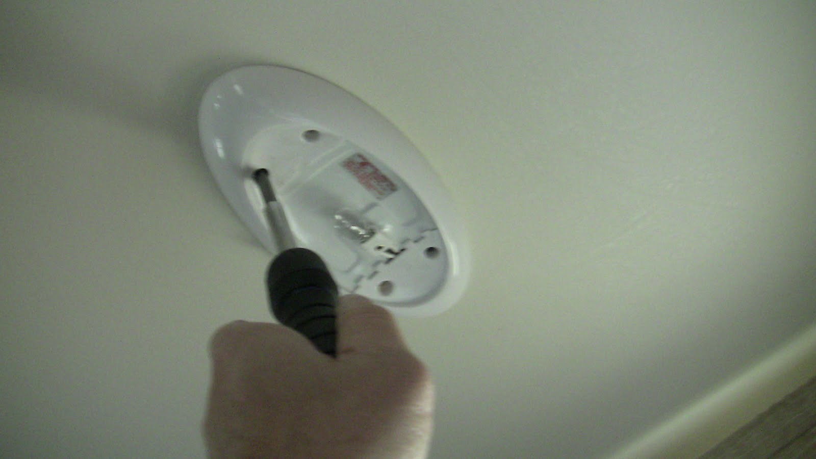 Replacing RV Incandescent Light Fixture with LED Light Fixture
