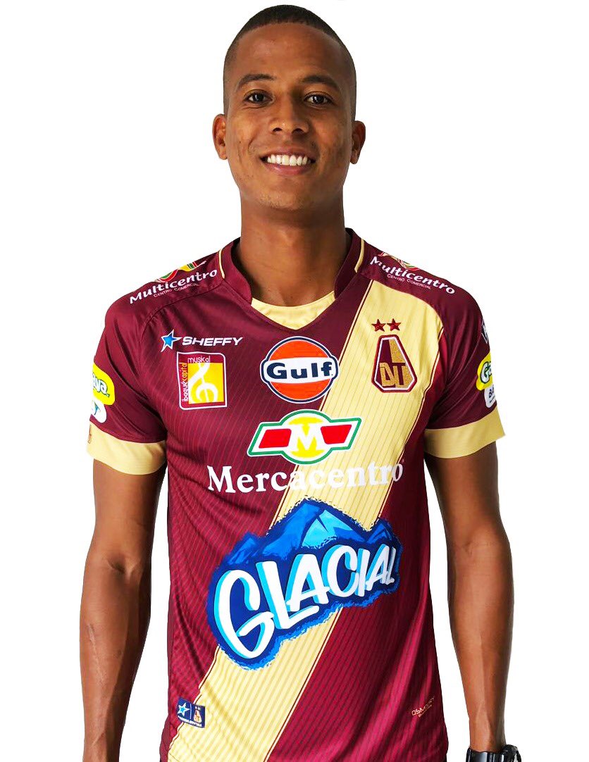 El complemento de esta prenda será una Vinotinto , con
