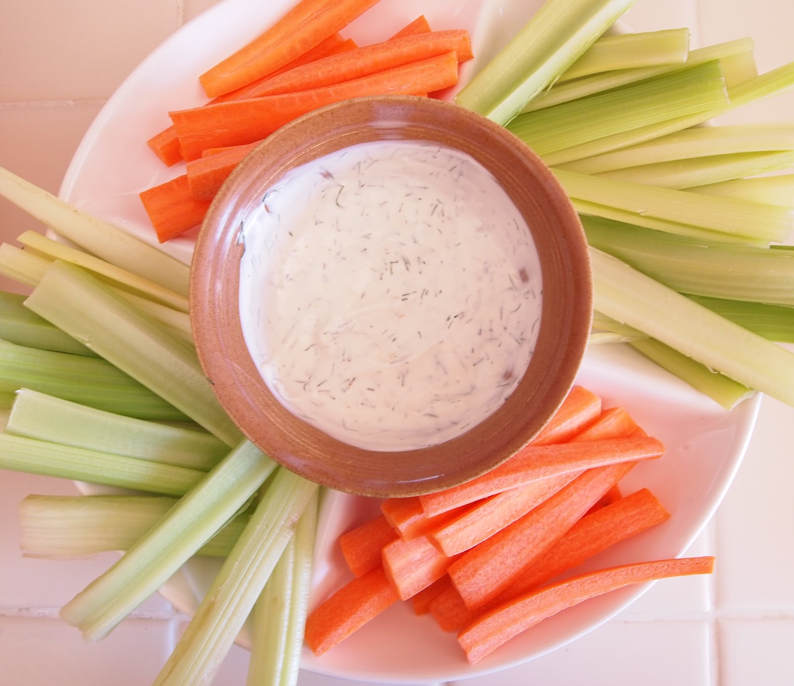 Greek Yogurt Dill Dip SarahCupcake