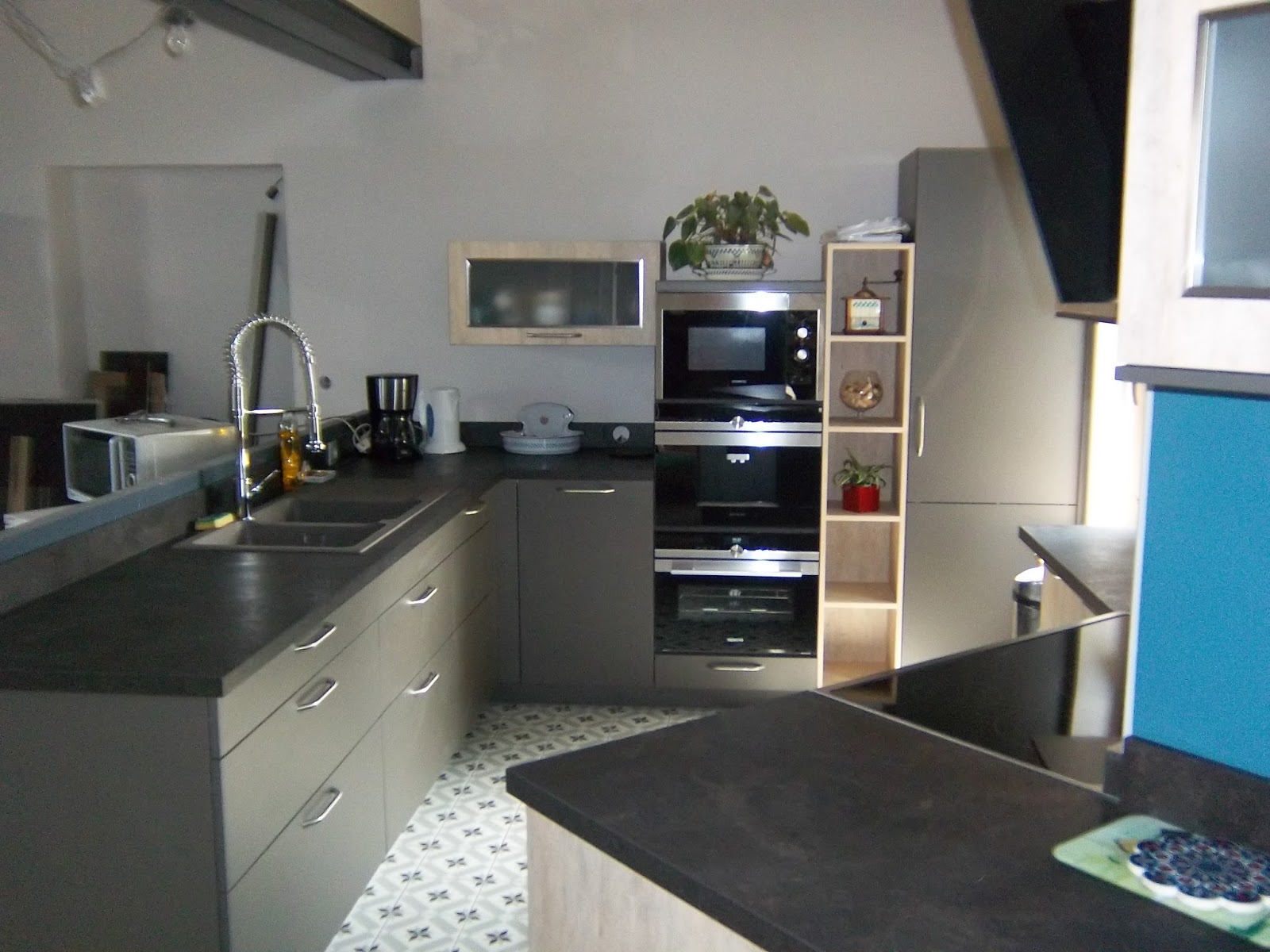 Realisations:dressings,cuisines,salles de bains,refection de ...