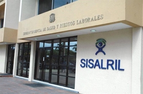 SISALRIL emite resolución permite a hermanos, tíos, sobrinos y abuelos afiliarse al SFS 