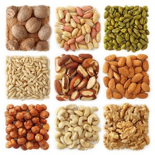 Il y a 7 raisons qui incitent à manger les amandes dans votre alimentation quotidienne Il y a 7 raisons qui incitent à manger les amandes dans votre alimentation quotidienne