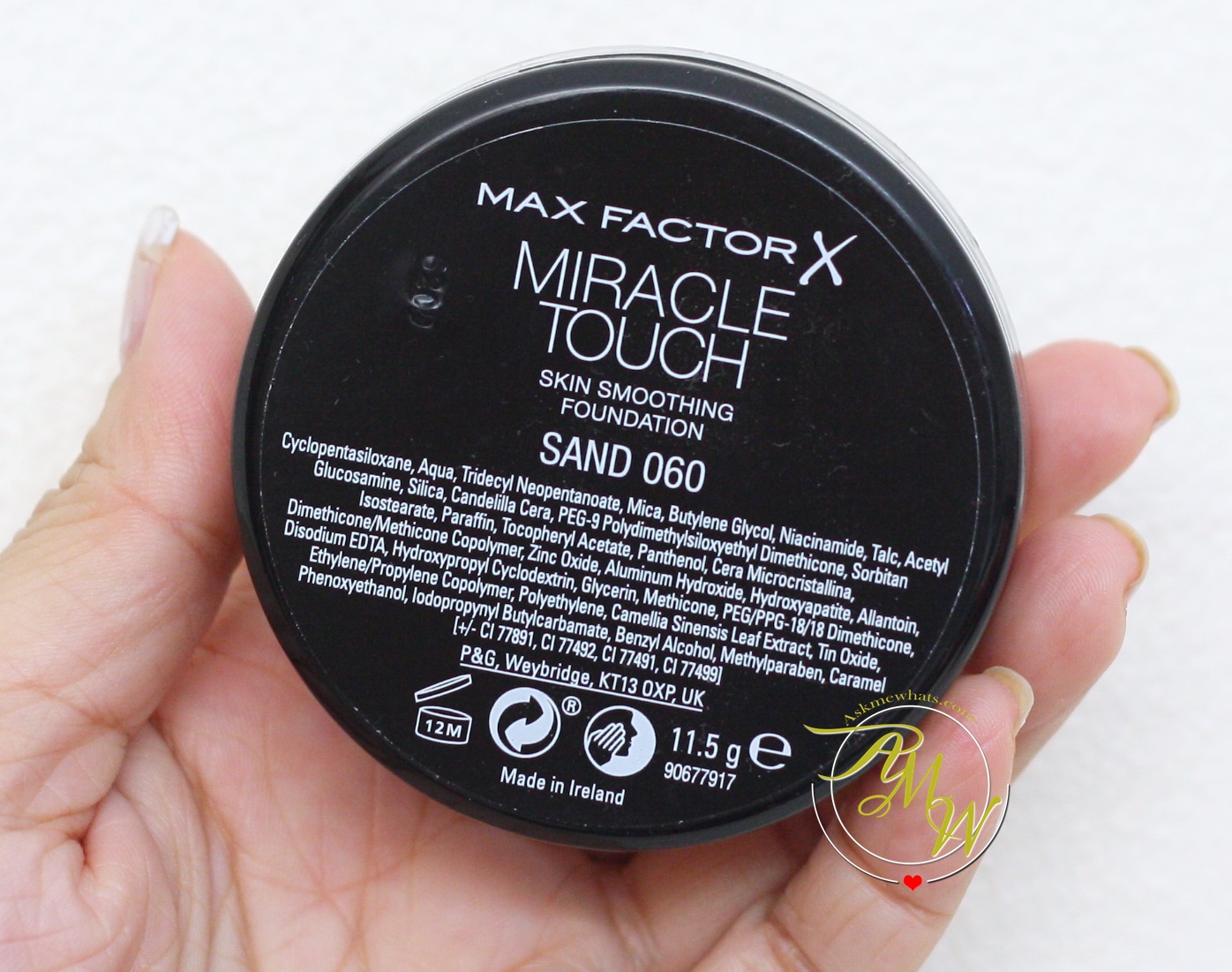 max factor miracle touch sand