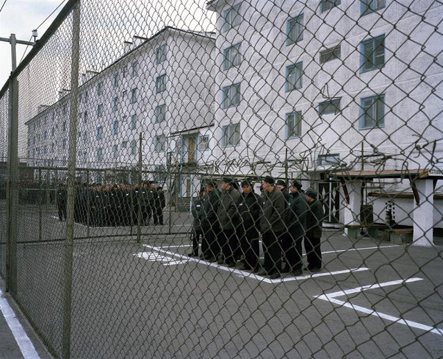 menores presos en las colonias siberianas