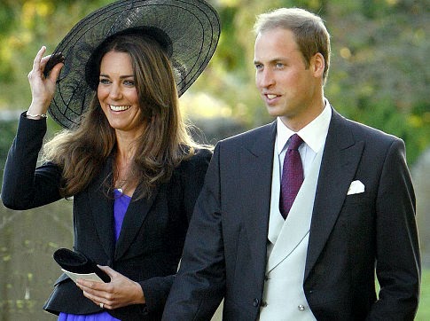 pictures of kate middleton and prince william kissing. kate middleton and prince