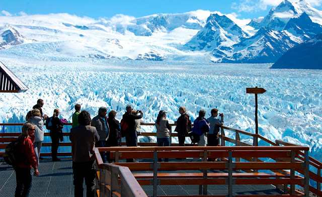 Passarelas do Glaciar Perito Moreno durante o inverno Passarelas do Glaciar Perito Moreno durante o inverno