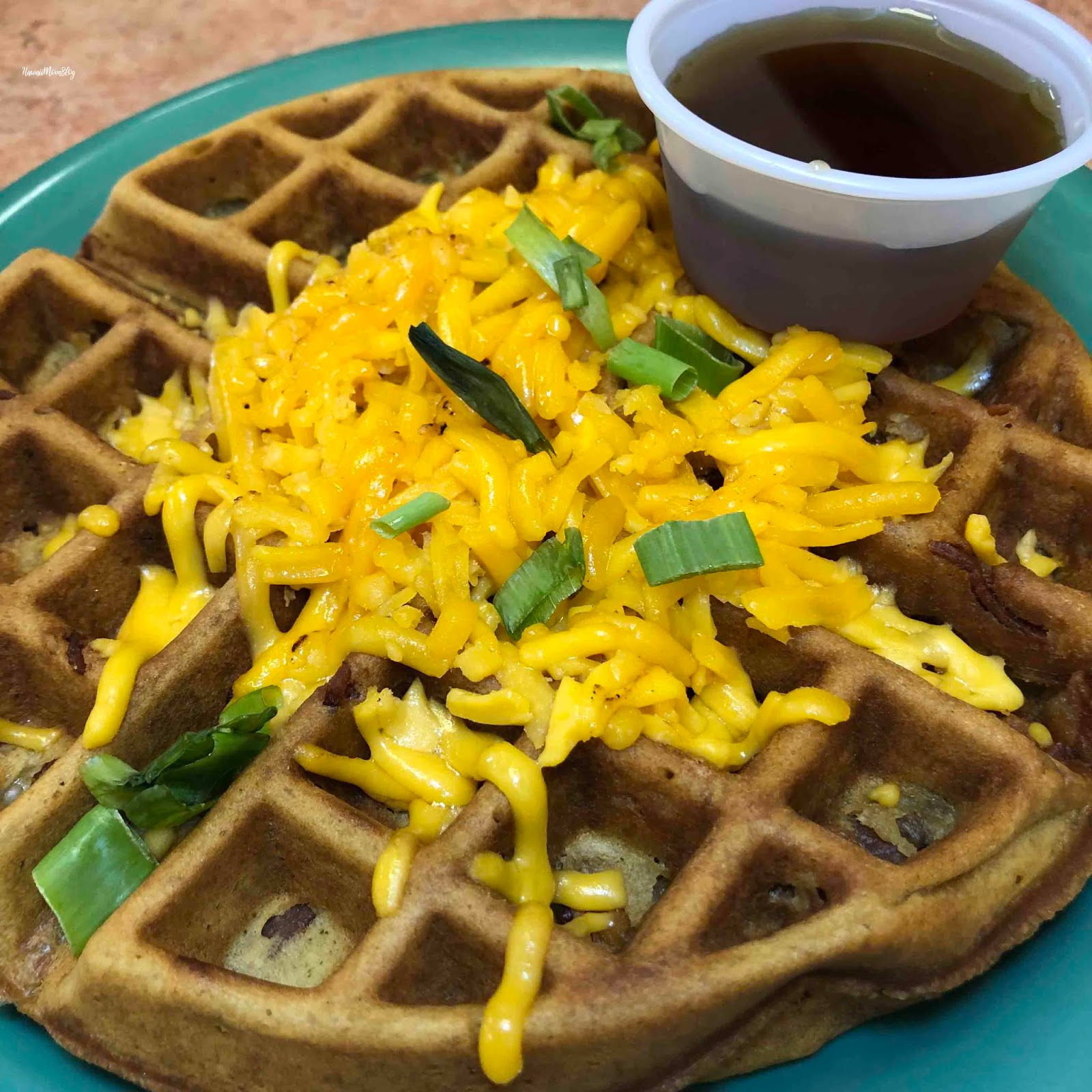 Hawaii Mom Blog Kountry style Kitchen Ewa Beach