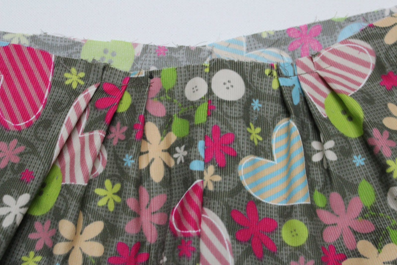 Free Sewing Patterns: Ruby Sailor Shorts