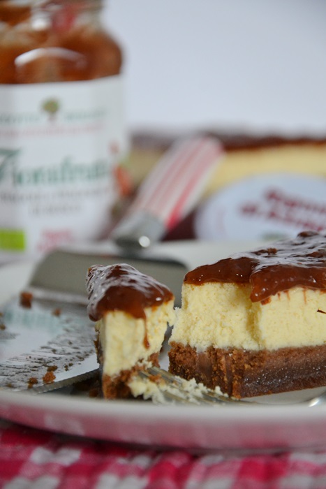 cheesecake al cioccolato e fiordifrutta alle fragoline di bosco