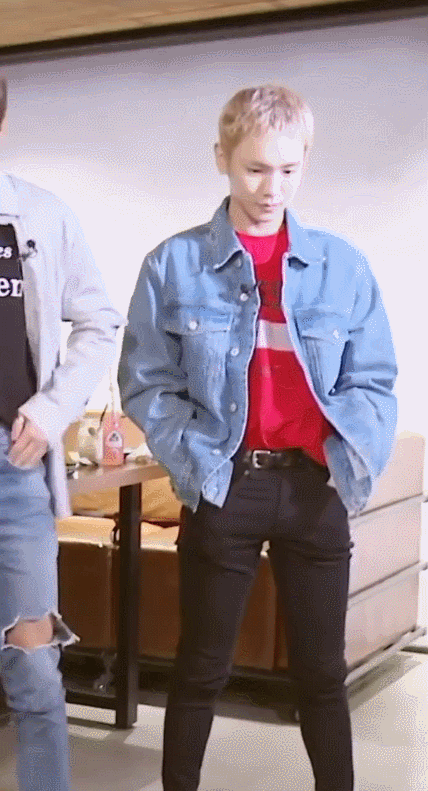 ì¤ì´ë í¤ê° ì¶ë ë¬´ë¸ ëì¤.GIF | ì¸ì¤í°ì¦