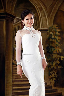 Photo Model: Wutt Hmone Shwe Yi in White Burmese Fashion Dress