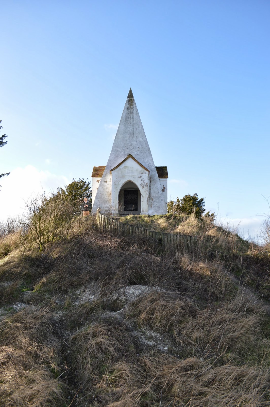 Random encounters with the unusual Beware Chalk Pit!