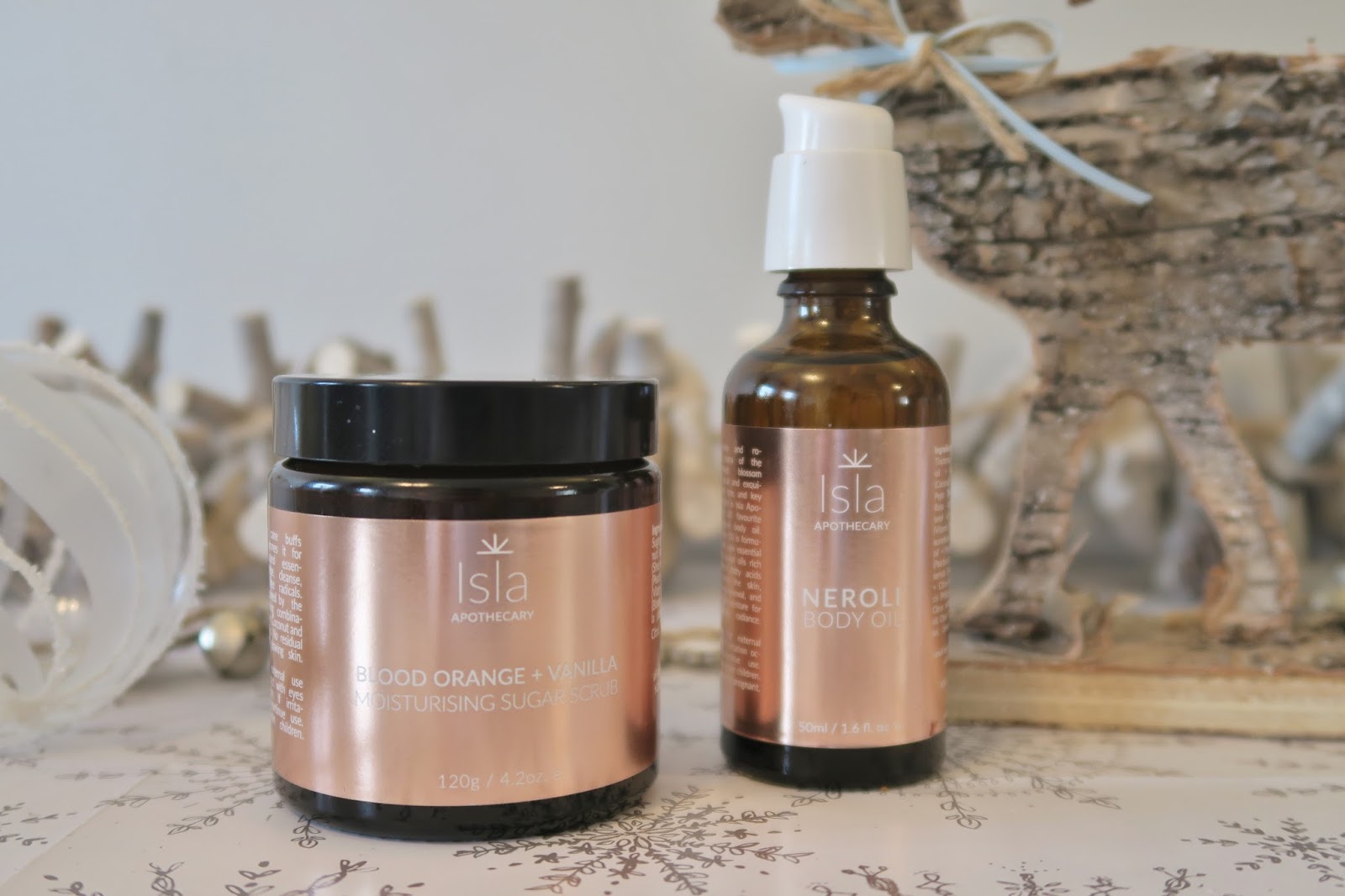 Christmas Gift Guide Amber's Beauty Talk | Isla Apothecary