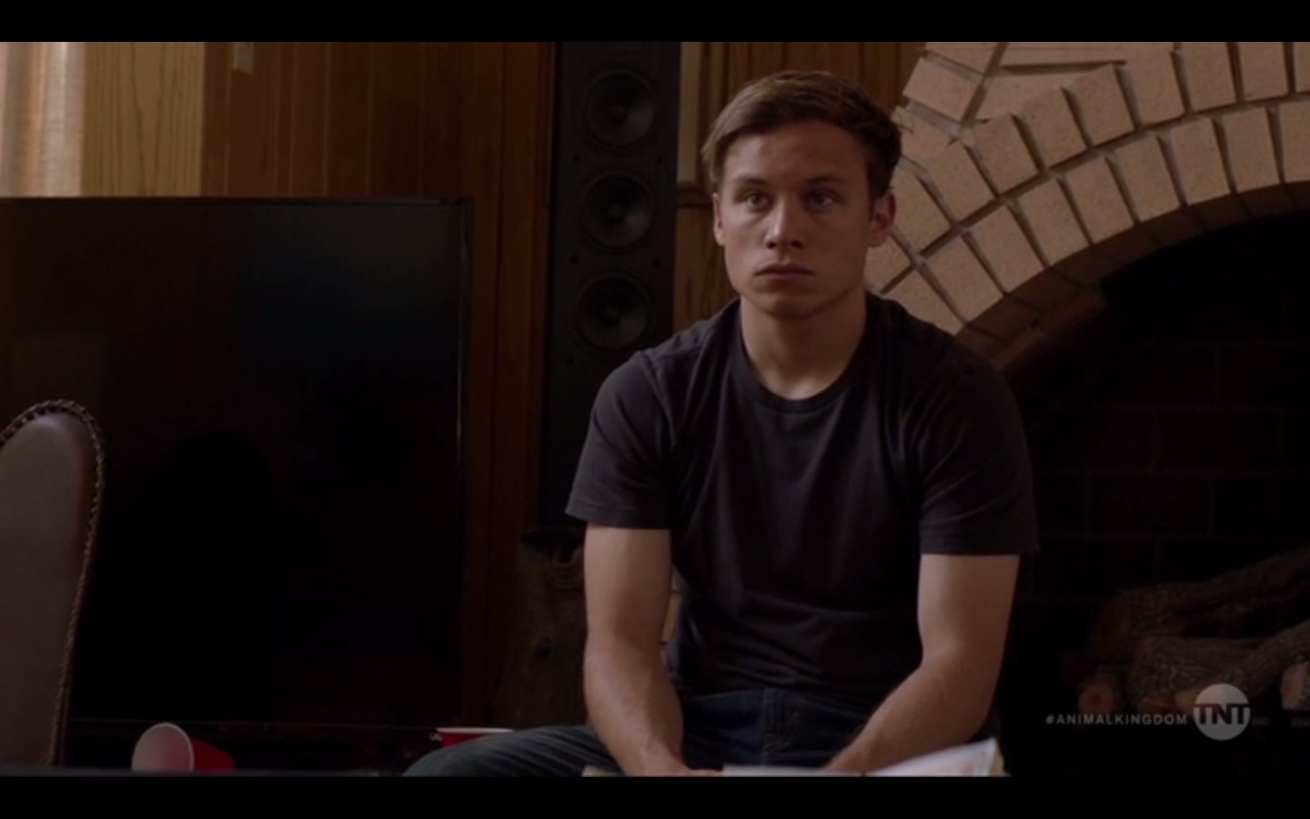 Films Et Séries Tv Avec Finn Cole EvilTwin's Male Film & TV Screencaps 2: Animal Kingdom 2x12 - Finn Cole