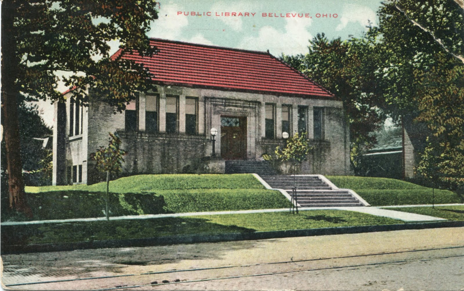 Library Postcards 1929 Public Library, Bellevue, Ohio