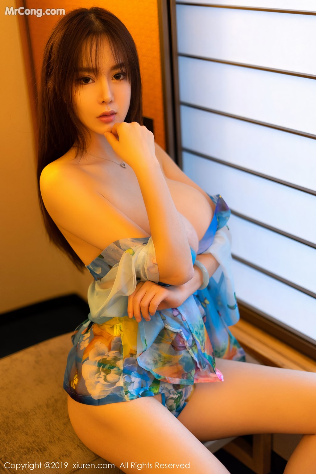 XIUREN No.1319: Model 易 阳 Silvia (46 photos)