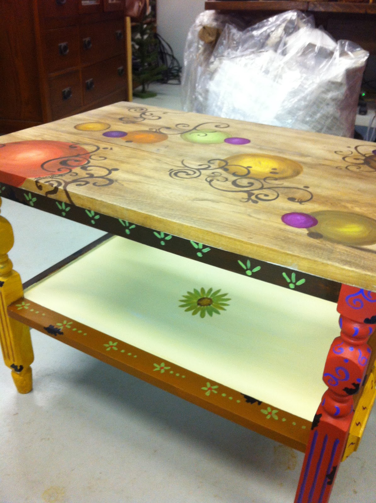 Luna Azul Studio/Karen Rester Hand Painted Art Tables