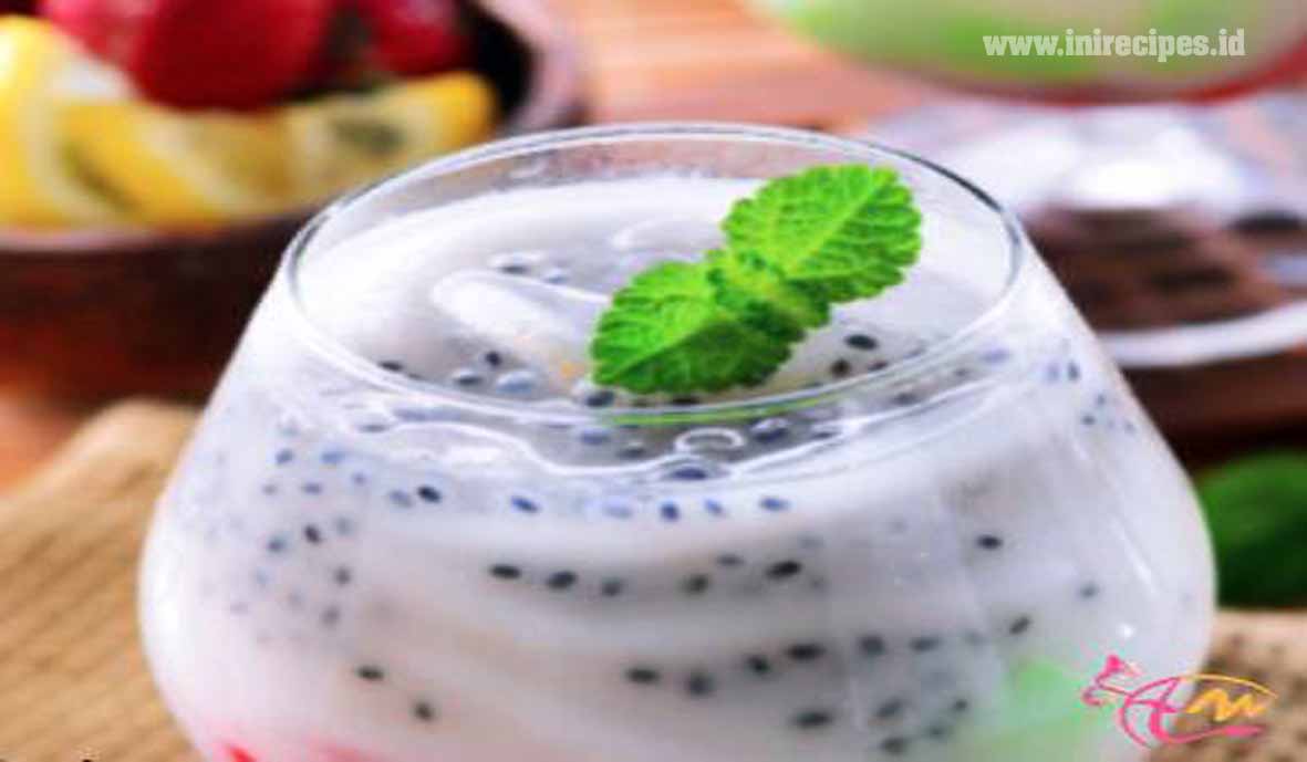 Resep Minuman Segar Es Sirsak Selasih Resep Minuman Segar Es Sirsak Selasih