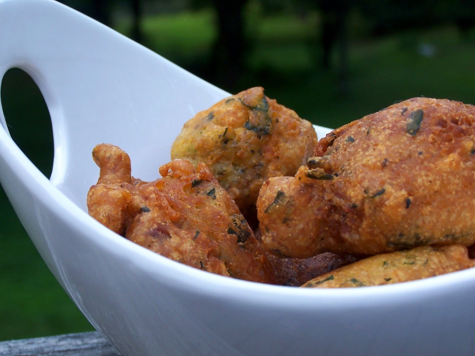 Vanilla Basil Rhody Style Clam Cakes