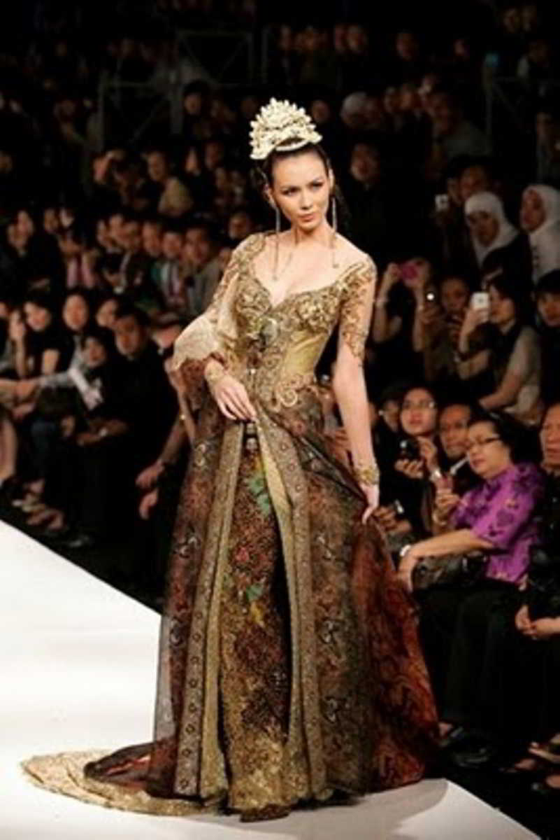 Baju Kebaya Ivan Gunawan untuk Pengantin Model Kebaya Pengantin Ivan Gunawan