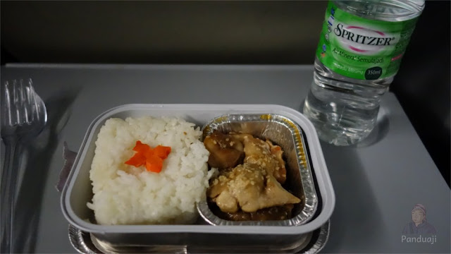 Chicken Teriyaki di Air Asia KLIA - Haneda Chicken Teriyaki di Air Asia KLIA - Haneda