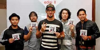 http://www.gitarmusik.com/ http://www.gitarmusik.com/