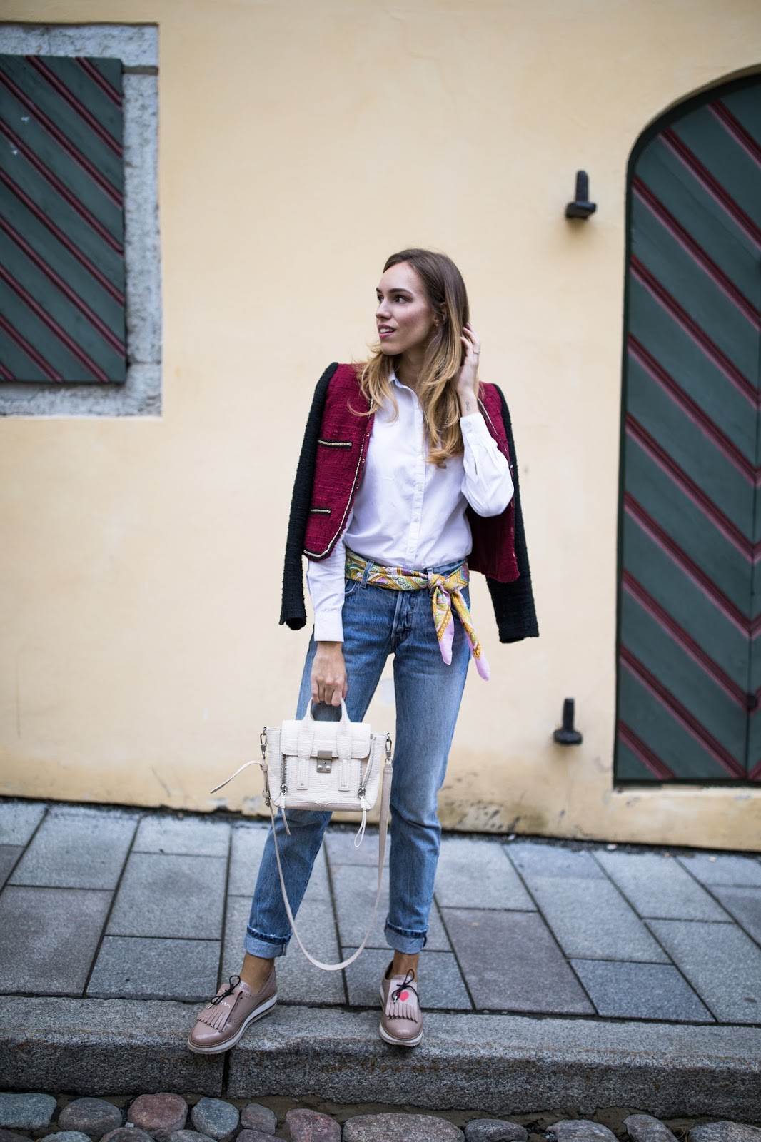 THE EASIEST WAY TO UPGRADE YOUR OUTFIT WITH A SCARF Kristjaana