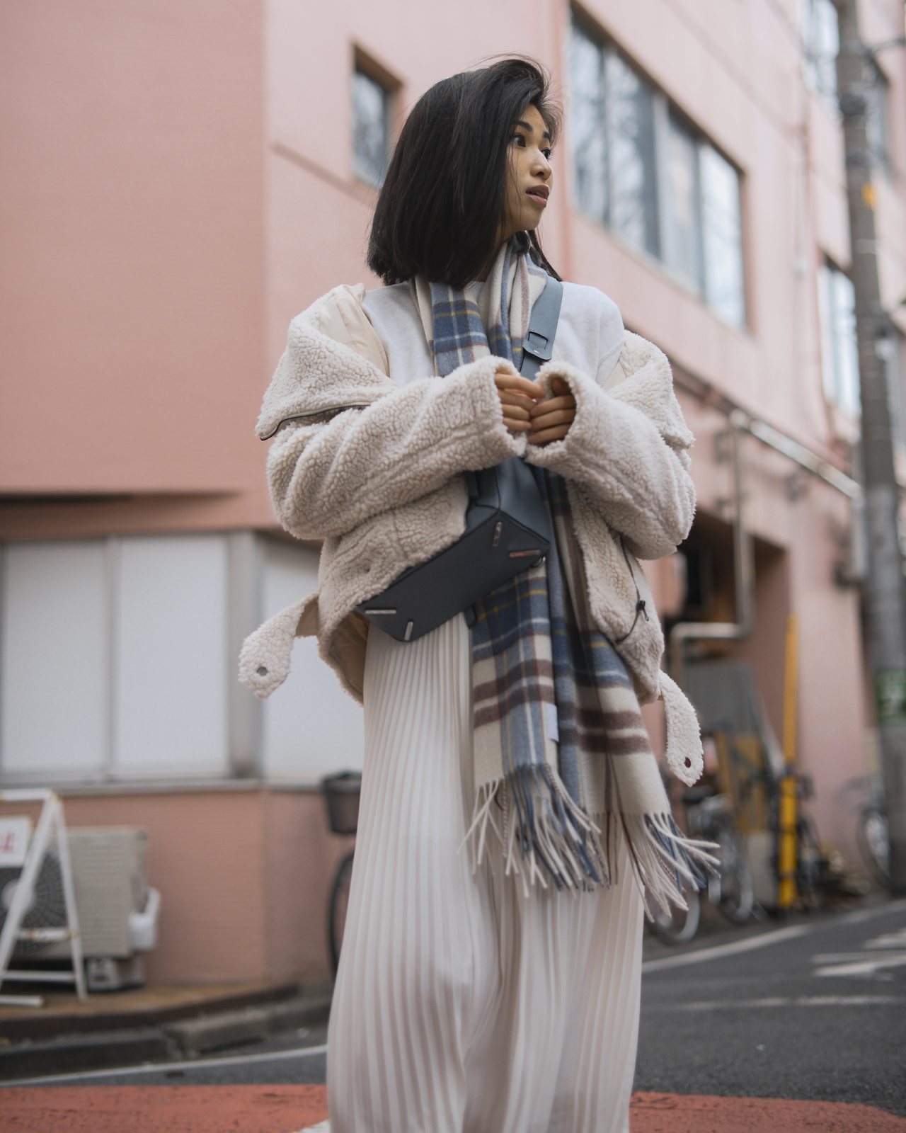 Pleated skirt outfit ideas, Spring outfits, Shopbop fleece jacket, Spring event style, Tokyo street style, monochromatic style, ways to wear a scarf, casual scarf outfits, pleated skirt and fleece jacket / Personal Style Blog FOREVERVANNY by Van Le