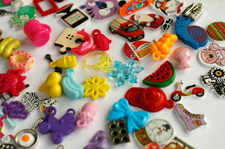 Medium mixed I spy trinkets TomToy