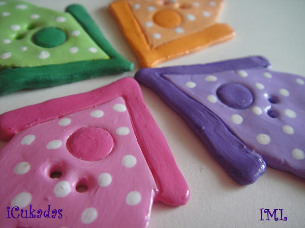 Botones de fimo, casas