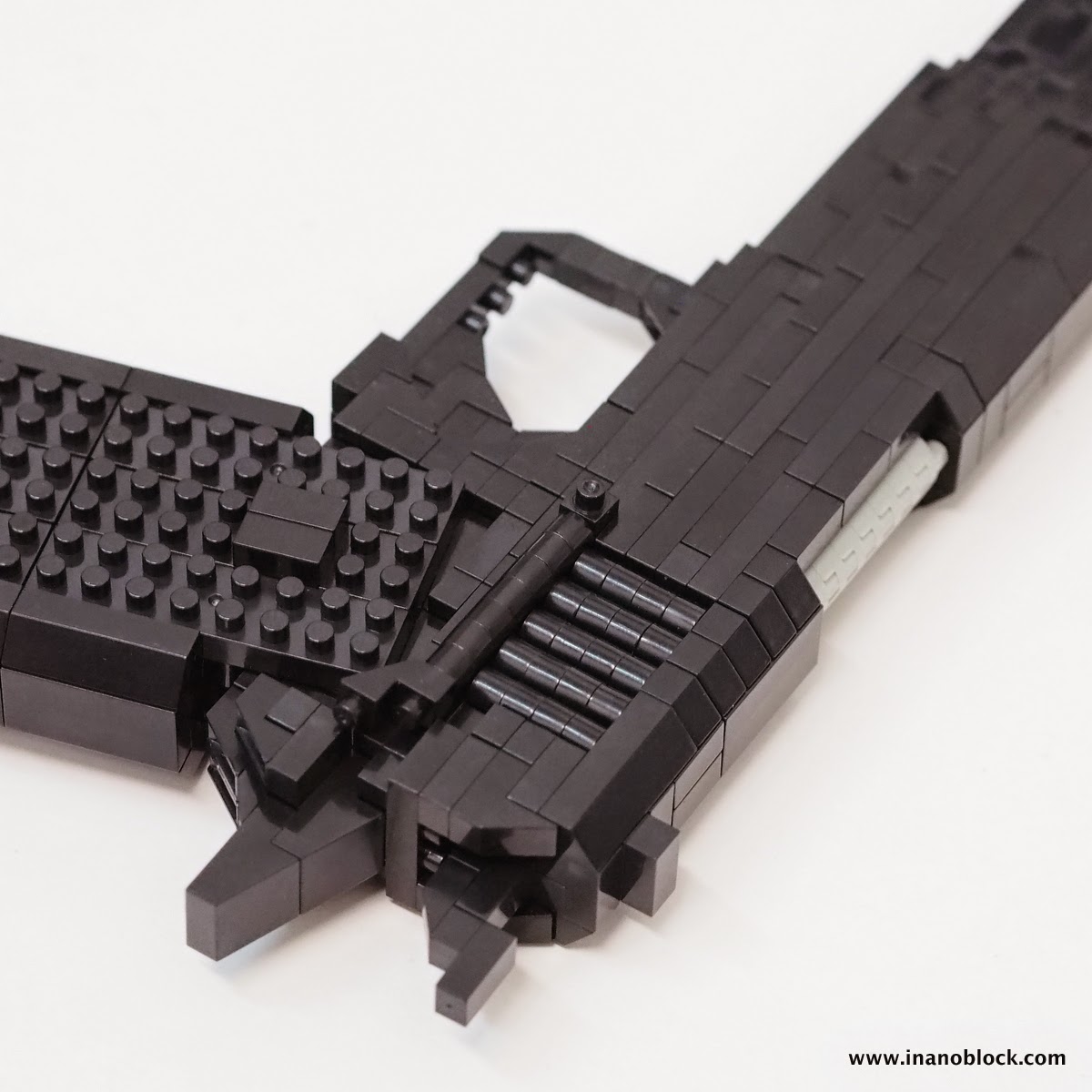 Christopher Tan: nanoblock Colt M1911 Replica
